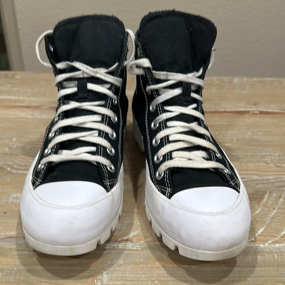Converse Chuck Taylor All Star Lugged High Tops - Picture 3 of 14